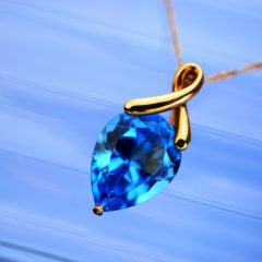 天然石の選び方／誕生石から選ぶ　トパーズ